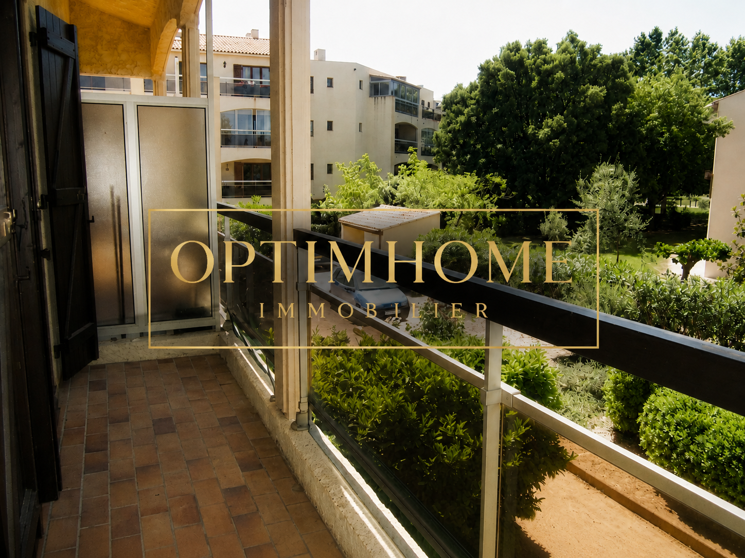 Appartement rénové avec balcon à vendre à Hyères 83400 en mandat exclusif